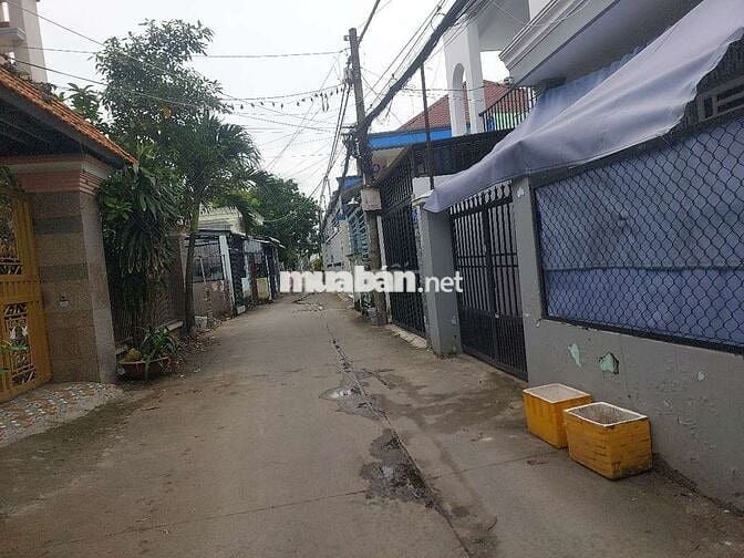 Nhà hẽm xe hơi  90m2 -Nguyễn văn Tạo -Nhà Bè