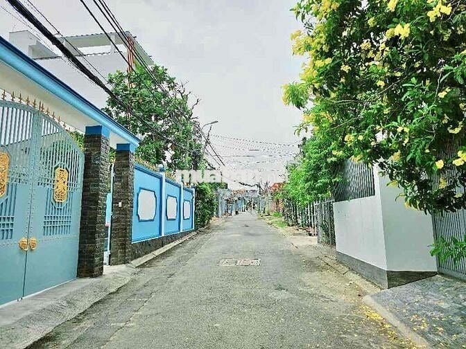 XE HƠI ĐỖ CỬA - ĐẶNG VĂN BI, TRƯỜNG THỌ - CHỈ 5.5 TỶ