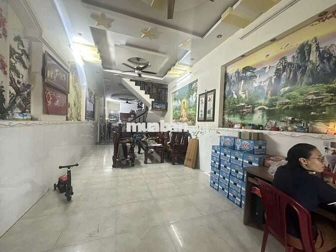 CAM KẾT-HIẾM RỘNG ĐẸP RẼ-NHÀ 4.5×21-3LẦU-HXH HUỲNH VĂN NGHỆ TÂN BÌNH