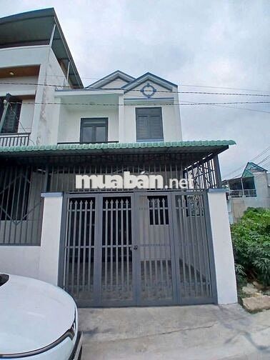 Bán nhà gấp gần kdc Lavender Tân Triều