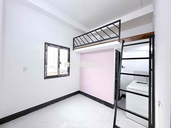 🔥NHÀ MỚI-GIÁ RẺ FULL NT-BAN CÔNG-CỬA SỔ🔥PHÒNG TRỌ Ở BỜ KÈ-CMT8-Q3-Q10