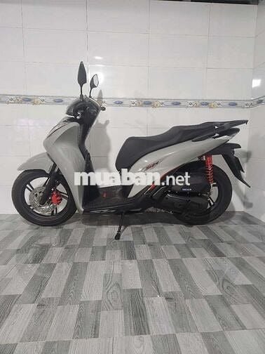Honda SH 160i ABS 2024 Xám 4000 km