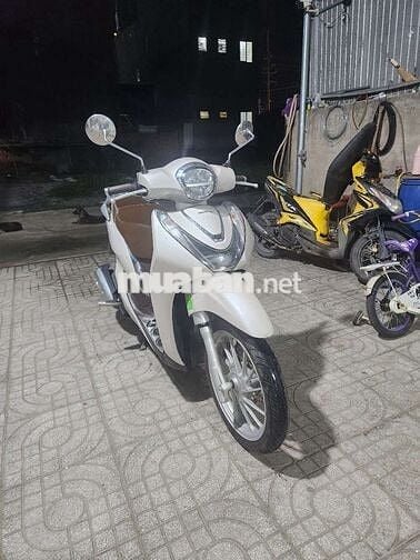 Honda SH Mode 2021 ABS Trắng
