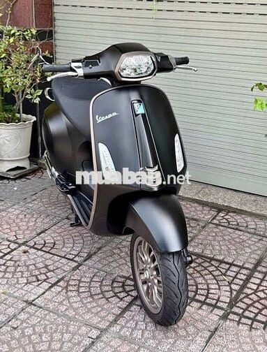 Vespa Sprint TFT 125cc 2025 Đen nhám