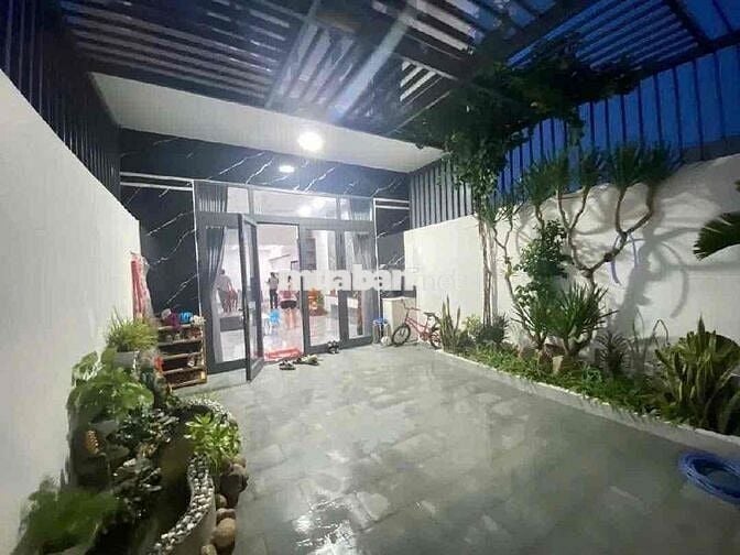 Bán nhà 3 tầng đường từ giấy , view sông , đảo kim cương