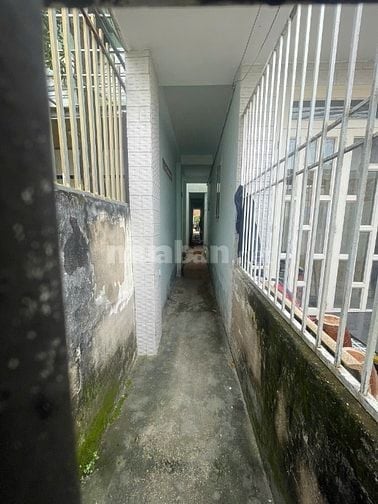 Cho thuê nhà 200m2 có 1 nhà nguyên căn tiện mua bán kèm 7 dẫy trọ