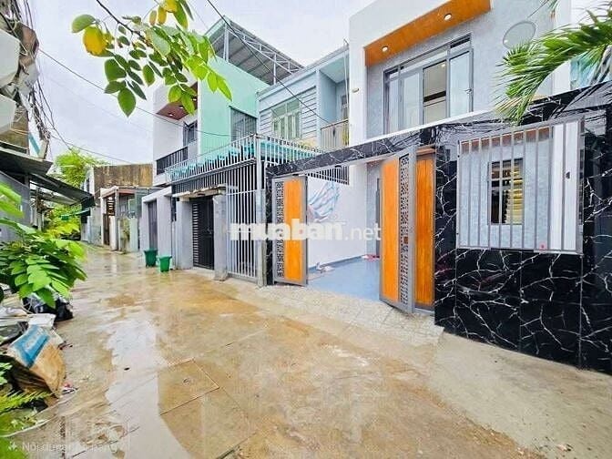 Siêu Phẩm nhà kiệt 3m Tôn Đản. Khu cao ráo ko ngập. 90m2. Giá 4ty550tl