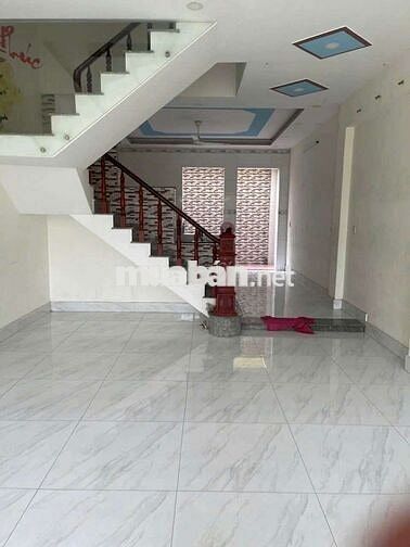 Nhà mới sơn khu dân trí cao hiệp thành city 3lâu st 4pn 5wc .đường ôtô