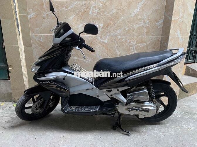 Chính chủ bán AIRBLADE đời 2010 FI nguyên bản 100%
