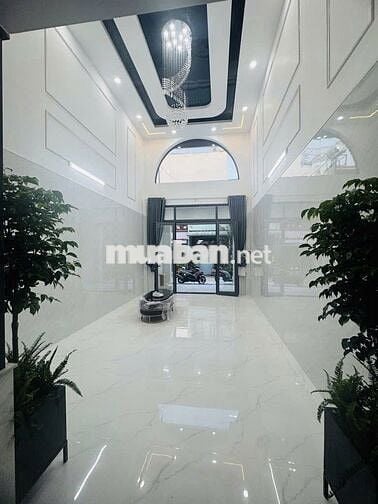 SIÊU PHẨM NHA PHỐ 5 TẦNG SẴN THANG MÁY - NỘI THẤT XIN SÒ