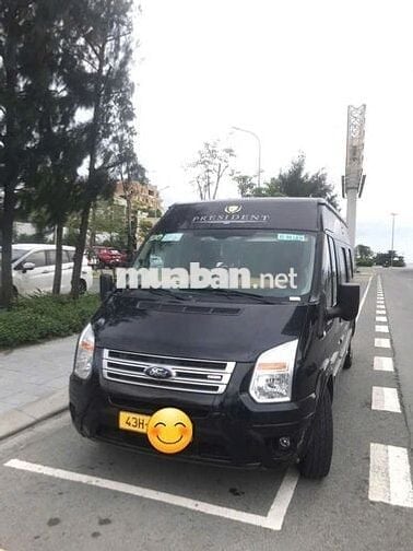 Ford Transit Limousine President 10 chỗ