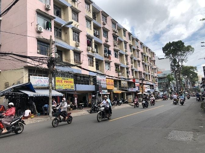 "Chung cư Nguyễn Kim quận 10 lô R lầu 2 thang bộ 50m 2 phòng ngủ".