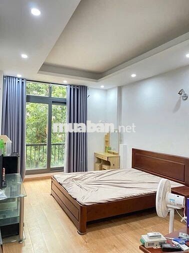 Hiếm nhà bán - Nhỏ xinh 20m2 x 4T phố Bạch Mai, sổ đỏ vuông đẹp