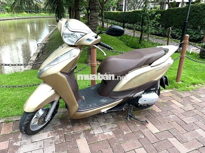 Chính chủ bán xe Lead phiên bản Đặc Biệt.