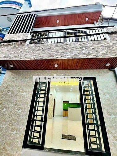 Nhà NGUYỄN VĂN BỨA DT:4m-10m giá 420tr