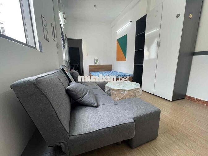 Căn hộ dịch vụ full nội thất cửa sổ trời ngay Trung tâm Bình Thạnh