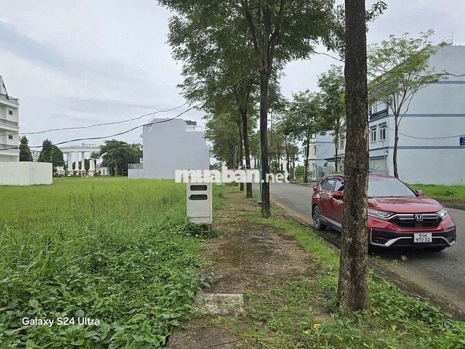 Cần tìm mua gấp đất nền dự án ở Cần Đước, Long An và ở các tỉnh thành.