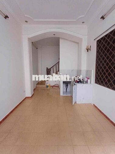 chính chủ cần cho thuê nhà nguyên căn đường Bạch Đằng