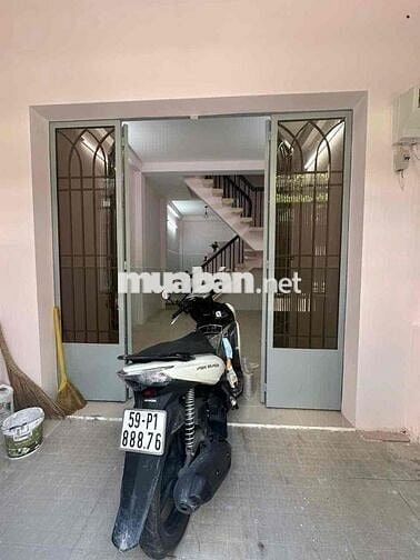 bán nhà h5m thông bàu cát p14 tân bình. DT: 3m4 x 9m 1 lầu BTCT