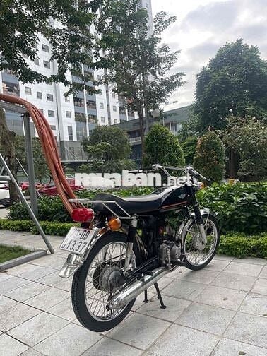 E bán 16,5 triệu cho ae thích thú.  Ss50 lên dáng