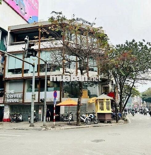 2MT Nguyễn Thái Bình,Quận  1 - Diện tích: 5x20m , 1 trệt 3 lầu