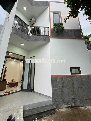 CHÍNH CHỦ BÁN NHÀ 2 TẦNG 2 Mê MỚI ĐẸP
