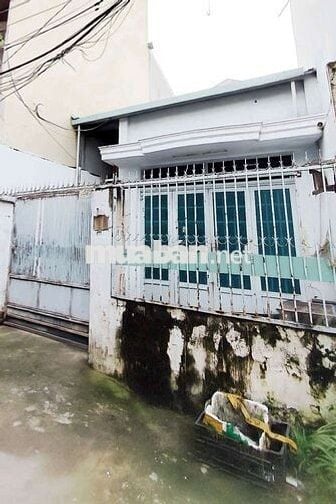 Cần bán gấp nhà  cấp 4 P.TTN.Q12 .DT 5x14  gác lửng hẻm xe hơi .nhà cũ