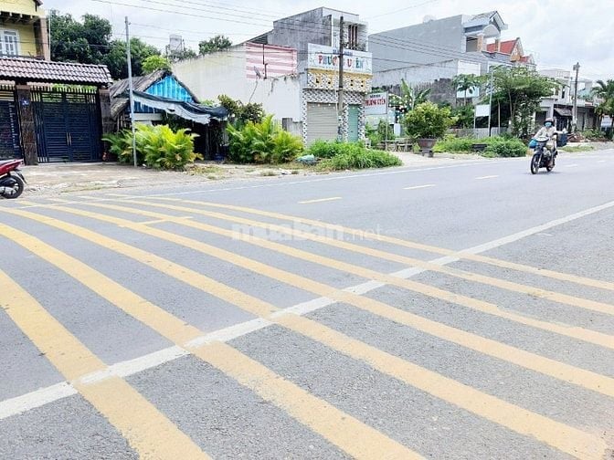 Chủ bán đất thổ cư 100%, 5mx32m, 5.1ty, 2 mặt tiền Quách Thị Trang