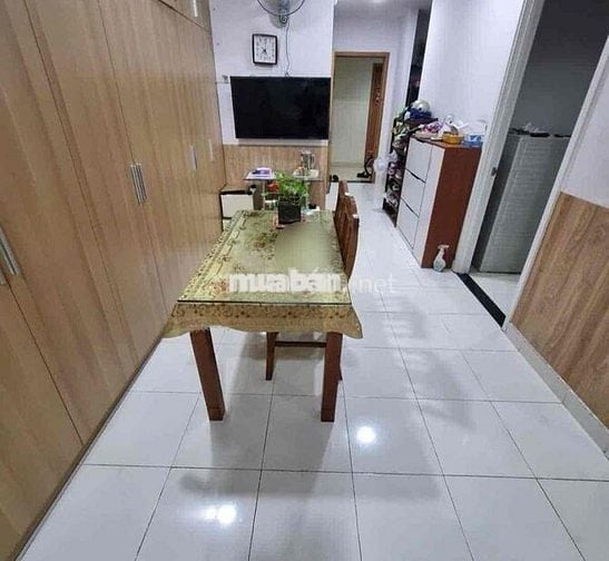 Bán chung cư Linh Trung 64m2 2PN 1WC giá 2,65 tỷ tầng trung mát mẻ