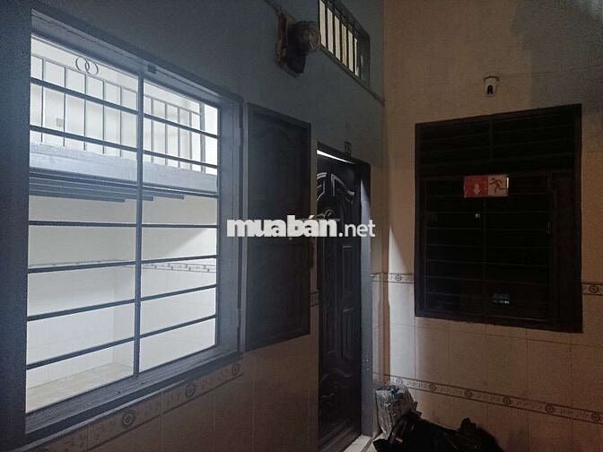 PHÒNG TRỌ GIÁ 2.500.000đ – RỘNG RÃI, THOÁNG MÁT, GIỜ GIẤC TỰ DO