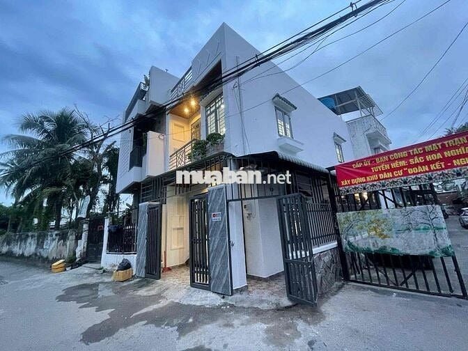 🟢Chủ gửi  căn nhà Góc 2 mặt tiền 8 mét và 5 mét số 913/15 Hà Huy Giáp,