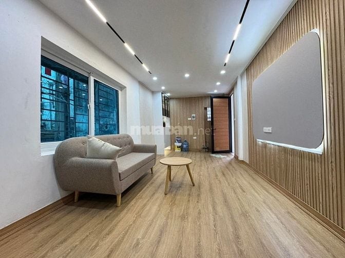 Nhà Đẹp Gần Phố, Bùi Ngọc Dương, Hai Bà Trưng 90m, giá 4.28 tỷ.