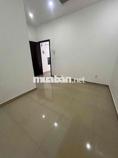 👉 Phòng trọ nữ Q8 – Lối đi riêng, an ninh, giá 2.5–3.5tr (Dương Bá Trạ