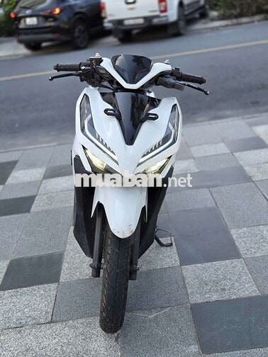 Honda Vario 125 Trắng Tự động