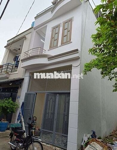 Cho thuê nhà hẻm xe hơi dt 4×12 có 2pn,2wc. Khu vực an ninh