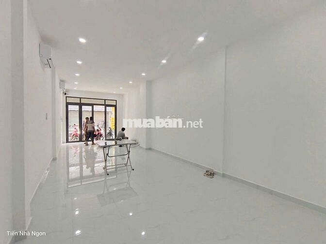 Cho thuê nhà MT 193 Lê Văn Sỹ, Phú Nhuận – 5PN, 6WC – 85tr/tháng