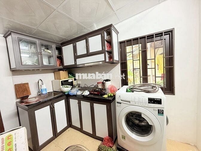 🏦TẬP THỂ TẦNG 2+3 - NHÀ ĐẸP - 20M RA MP Ô TÔ TRÁNH -GẦN BV THANH NHÀN