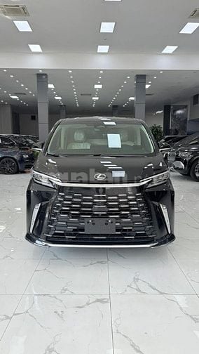Giao ngay Lexus LM500h 4 chỗ VIP, sản xuất 2025, mới 100%.