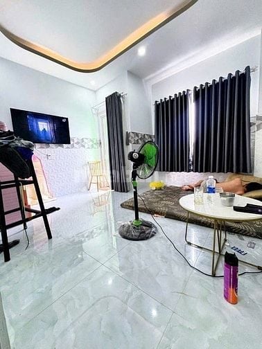 Siêu Hot! Nhà 3 Tầng Văn Thân – Q6 Giá Rẻ Bất Ngờ! Chỉ 2 Tỷ 1