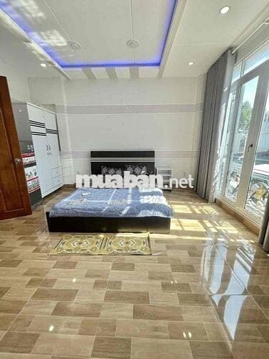 Cho Thuê Phòng Trọ Full Nội Thất,Hoàng Sa,Q3