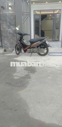 Yamaha Sirius Đen cam