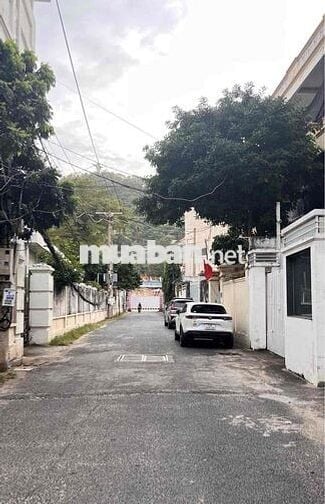 BÁN NHÀ MẶT TIỀN SÁT BIỂN BÃI SAU THUỲ VÂN VŨNG TÀU GIÁ CHỈ 17 TỶ TL