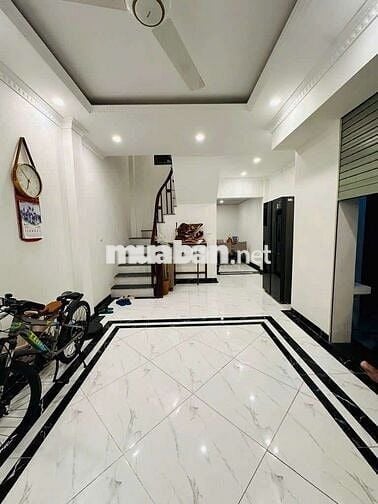 Vũ Xuân Thiều - Nguyên Căn 5 Tầng - Mới Đẹp - Full Đồ -8Tr