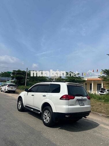 Mitsubishi Pajero Sport 2015 D 4x2 MT - 225000 km