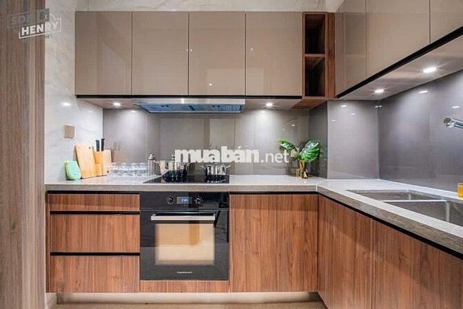 Tôi cần bán CH Xigrand Court: Căn góc 70m 2pn2wc giá 7,15 tỷ (có sổ)