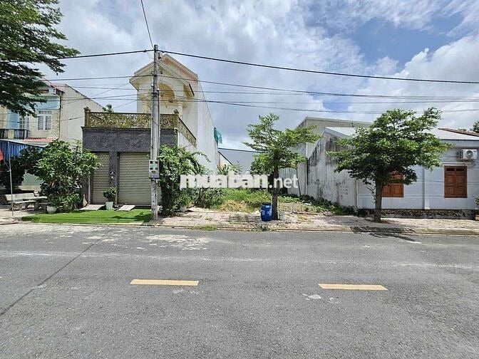 Đất đẹp 105m ngang 6m trục chính kdc Đất Mới, ngã tư Chiêu Liêu Dĩ An