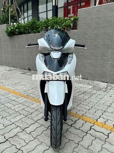 Chính chủ bán Honda SH 160i CBS 2023 BS:59L3-47905