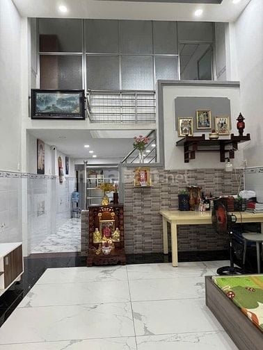 Một Đời Chủ - Nhà Vào Ở Ngay, 02 Tầng, DT 4,2x15m