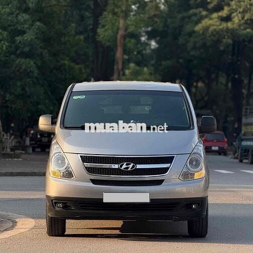 Hyundai Grand Starex 2014 Tải van 6 chỗ