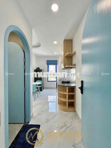 CHDV DẠNG 1PN TÁCH BẾP FULL NỘI THẤT BAN CÔNG CAO CẤP | SÂN BAY TSN